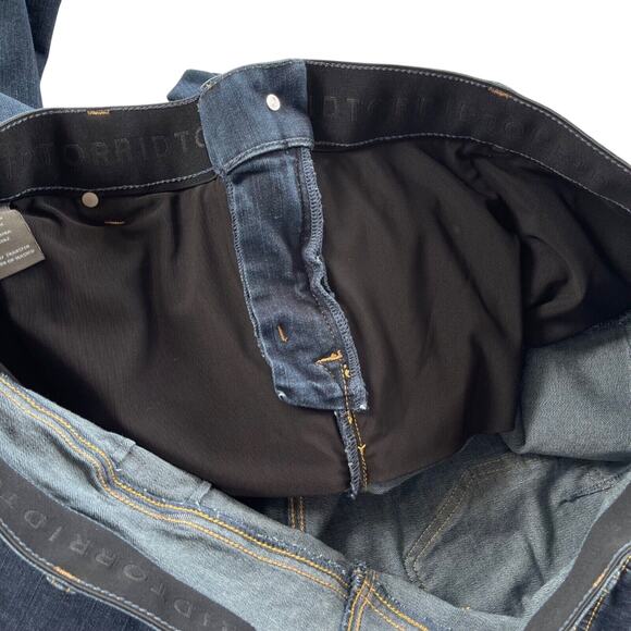 Torrid Jeans 26 Bombshell Skinny Premium Stretch High Rise Capri - Picture 7 of 11